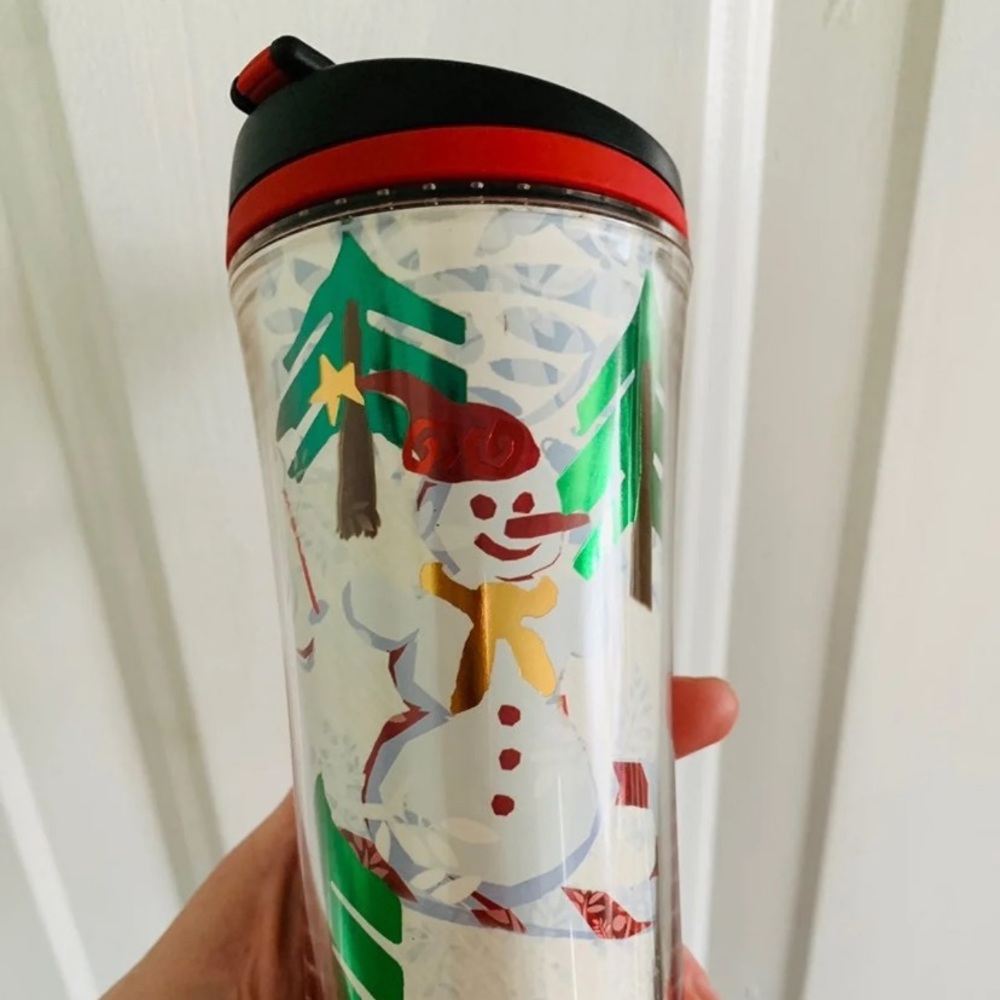 Starbucks holidays